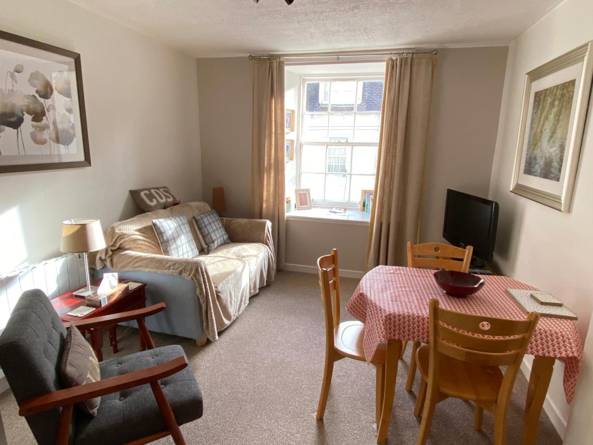 Cosy Central Apartment In Historic 던켈드 외부 사진
